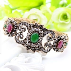 Unique Turkish Resin flower bangle bracelet